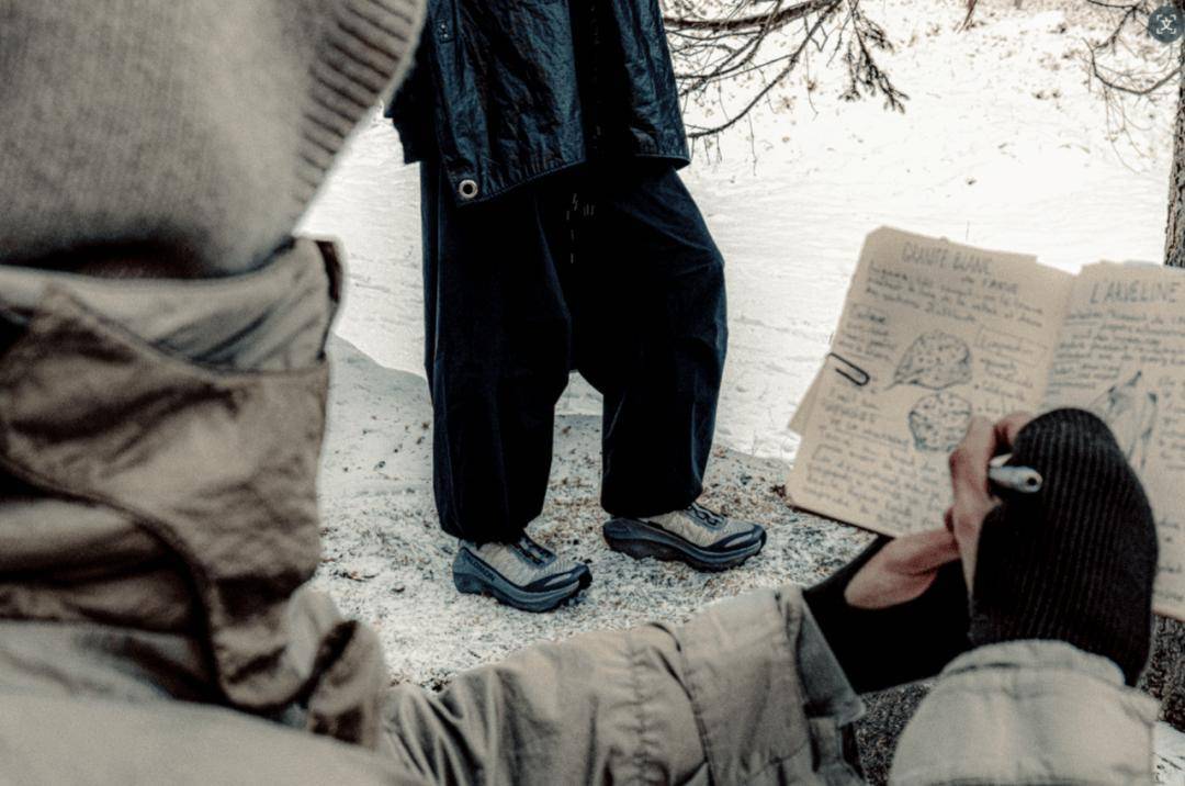 布TA的复出指日可待？国际鞋履｜全新签名鞋发(图7)